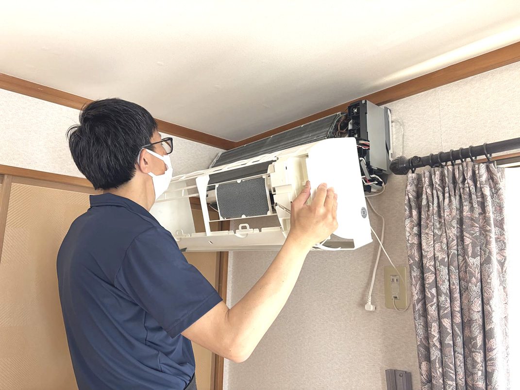 エアコン分解
